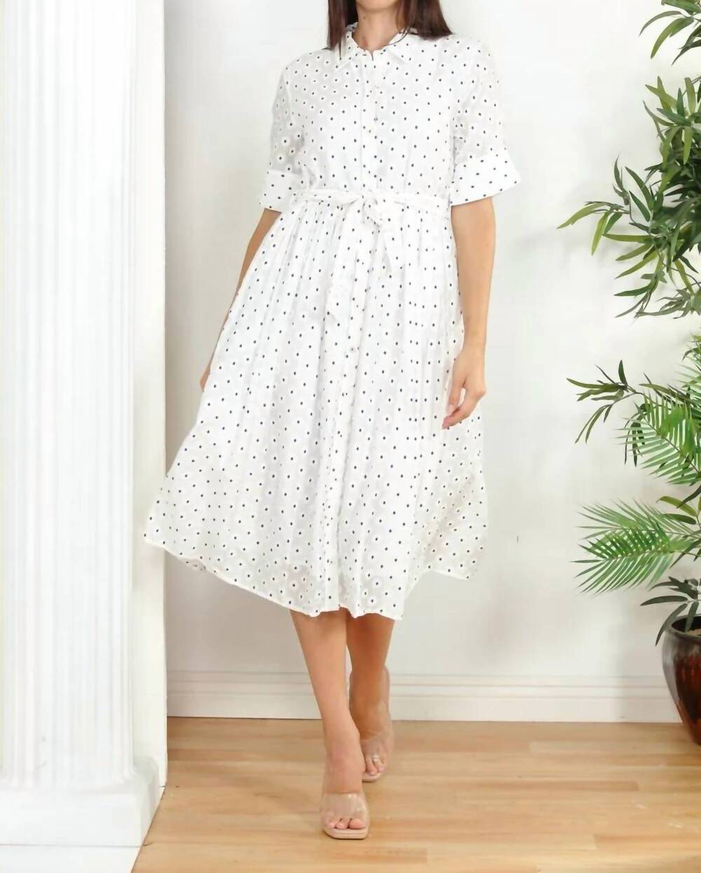 NEW ZERO DEGREES CELSIUS waist belt shirt dress in white/ navy combo